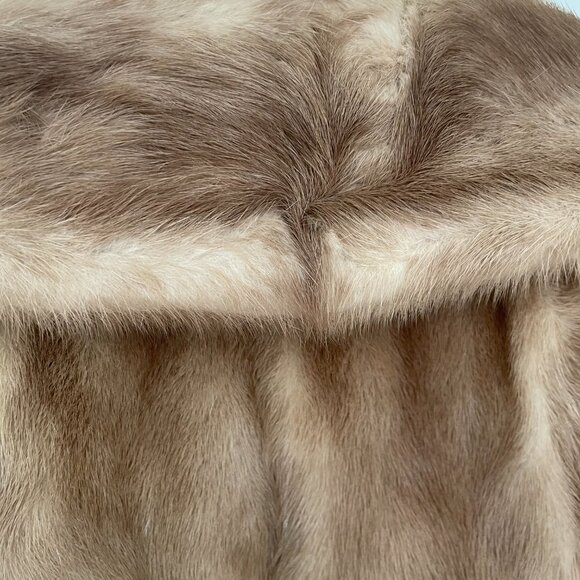 Vintage 1940s Mink Fur Capelet – XS – Exceptional Condition - Picture 2 of 8